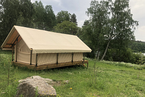 "Форт Верный" база отдыха на о. Кильпола (Лахденпохья)