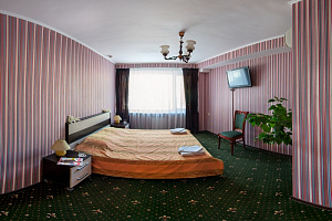 Гостиницы Саратова в центре, "Волна" в центре - раннее бронирование