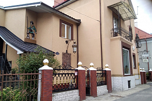 Гостевые дома Калининграда с питанием, "Старый Дворик" с питанием - фото