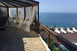 Отдых в Абхазии с бассейном, "VLAD & HOUSE" с бассейном - забронировать