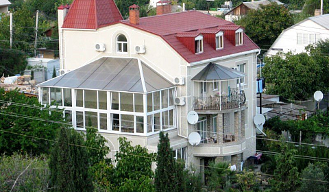 Фото объекта ««Цветок и камень» гостевой дом в с. Морское (Судак)», 1