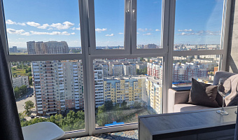 &quot;С панорамным балконом&quot; квартира-студия в Сургуте - фото 4