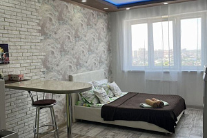 Квартира-студия Октябрьская 181/2к2