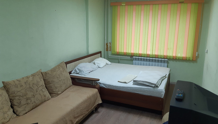 2-комнатная квартира Гагарина 2 линия 3 в Златоусте - фото 1