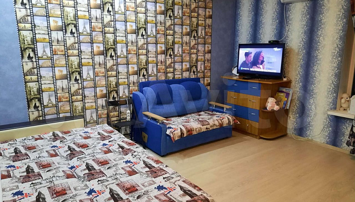 3х-комнатная квартира Каскадная 250 в Ростове-на-Дону - фото 1
