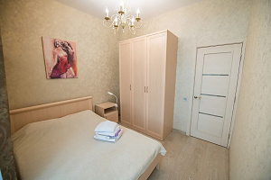 2х-комнатная квартира Комарова 58 кв 267
