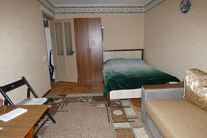 Квартиры Абхазии летом, 1-комнатная Кодорское шоссе 665/22 кв 20 летом - снять