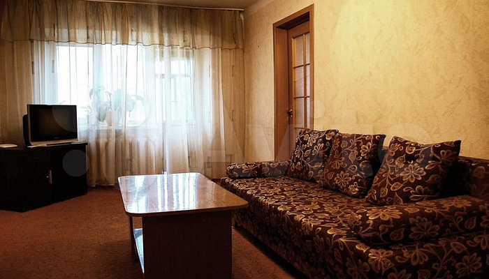 2х-комнатная квартира Минская 59 в Тюмени - фото 1