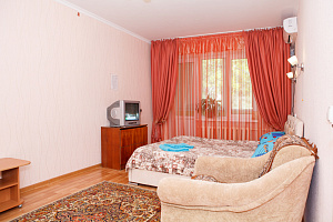 Квартиры Симферополя в центре, 1-комнатная Дружбы 62 в центре - фото