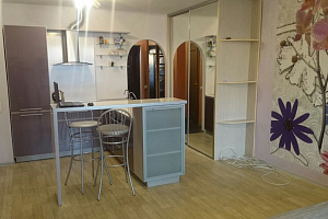Квартиры Тюмени в центре, квартира-студия 50 лет ВЛКСМ 13 в центре - цены