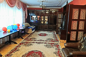 Дома Кисловодска на месяц, "На Березовской" коттедж под-ключ на месяц - цены