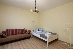 1-комнатная квартира Михайлова 42