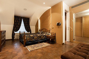 3х-комнатная квартира Северный Вал 3