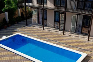 Отдых в Архипо-Осиповке с подогреваемым бассейном, "Маяк" с подогреваемым бассейном - цены