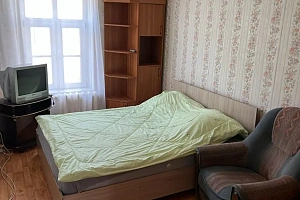 Квартира в , 3х-комнатная Пушкина 44 - фото