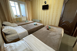 Мотели в Крымске, 2х-комнатная Маршала Гречко 104 мотель - забронировать номер