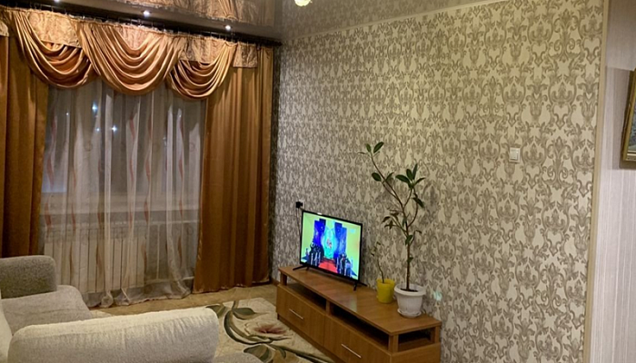 2х-комнатная квартира Ленрабочих 8 кв 54 в Усть-Куте - фото 1