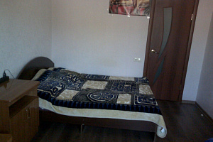 Отдых в Анапской станице, комната в 2х-комнатной квартире Солнечная 54 - фото