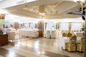 Гостиницы Хабаровска с завтраком, "АМАКС Конгресс-отель" с завтраком