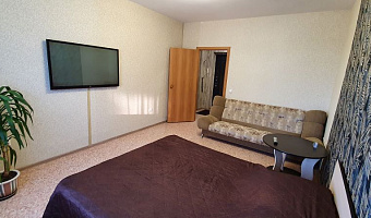 3х-комнатная квартира Гиндина 30 в Братске - фото 2