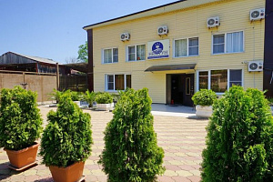 Отели Лазаревского рядом с пляжем, "Нептун" рядом с пляжем