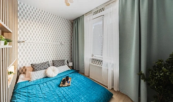 &quot;Blue с кроватью-подиумом&quot; квартира-студия в Реутове - фото 5