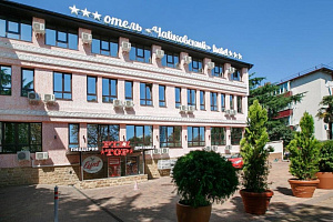 Гостиницы Сочи рядом с аэропортом, "Чайковский" у аэропорта - цены