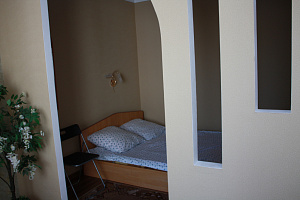 Комната в , квартира-студия Айвазовского 25А - фото
