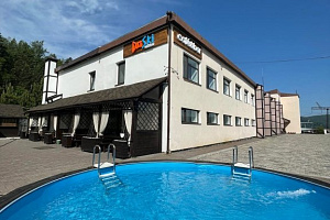 Гостиницы Дивногорска с бассейном, "Дивный" спорт-отель с бассейном - фото
