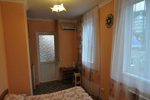 &quot;Виталий&quot; гостиница в Лазаревском, Белинского, 3 фото 2