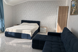 Гостиницы Ольгинки с собственным пляжем, "Апартаменты Морские Люкс Бирюза" 2х-комнатная с собственным пляжем