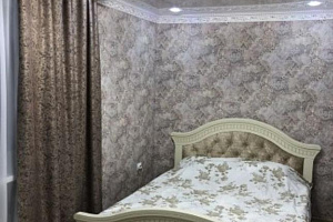 Мотели в Шахтах, 2х-комнатная Победа Революции 130/б мотель