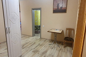 2х-комнатная квартира Черноморская набережная 1-К в Феодосии фото 23