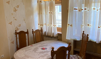 3-комнатная квартира П. Тольятти 4 в Ялте - фото 2