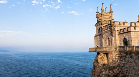 Отдых в Крыму в межсезонье: Преимущества и особенности поездки весной и осенью