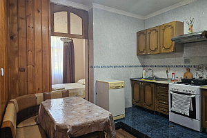 Квартиры Абхазии 3-комнатные, 3х-комнатная Кодорское шоссе 25 3х-комнатная - раннее бронирование