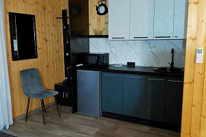 Фото номера «"Комфорт" с кухней в доме», 3