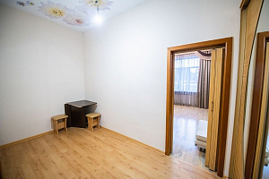 2х-комнатная квартира Семеновская 10 во Владивостоке фото 5