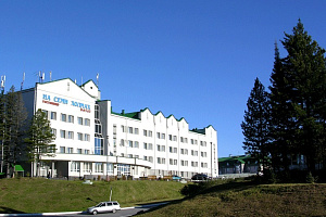 Гостиницы Ханты-Мансийска у парка, "На семи холмах" у парка