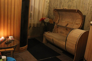 Гостиницы Кировска с бассейном, "Наш" мини-отель с бассейном - фото