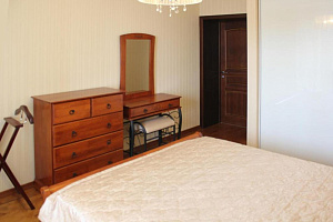 Мотели в Калининграде, 3х-комнатная Багратиона 144А мотель - раннее бронирование