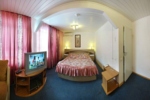 Гостиницы Выборга с сауной, "Медведь" мотель с сауной - раннее бронирование