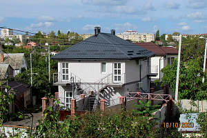 Квартиры Севастополя в центре, "Апартаменты в частноме" 2х-комнатная в центре - фото