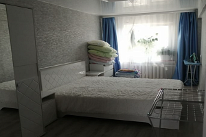 Квартиры Усть-Кута на месяц, 2х-комнатная Калинина 3 кв 28 на месяц