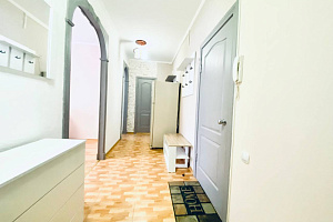 2х-комнатная квартира Мира 32 в Сургуте 10