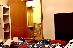 Квартира в , "RELAX APART просторная с раздельными комнатами и балконом" 2х-комнатная - цены