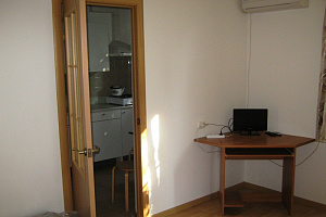 1-комнатная квартира (на земле) Школьная 163 в Голубицкой фото 5