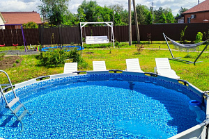 Дома Азова с бассейном, "Любимая Дача" с бассейном