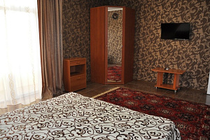 3х-комнатная квартира в мини-гостинице Воина А Шембелиди 10 в Витязево фото 9