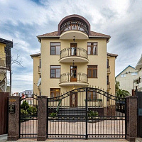 «Голден Хаус» гостевой дом